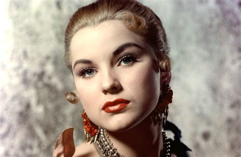 what happened to debra paget
